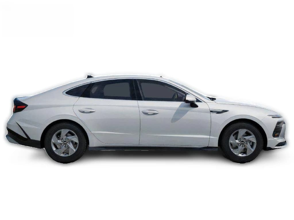 Hyundai Sonata SE FWD 2026 — side view