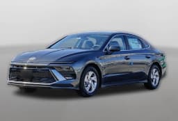 Hyundai Sonata SE FWD 2026 — side view