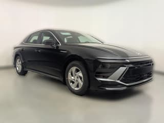 Hyundai Sonata SE FWD