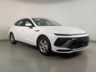 Hyundai Sonata SE FWD