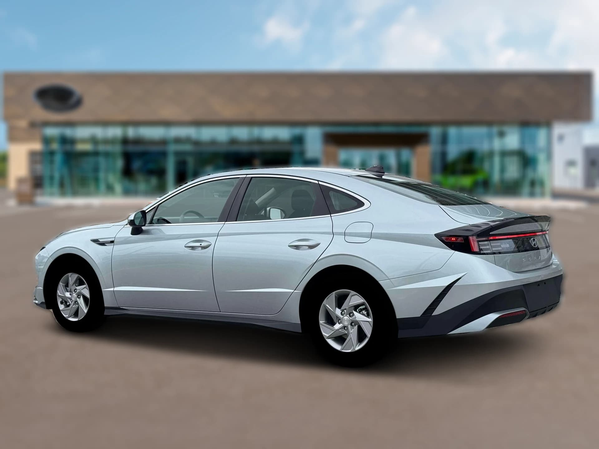 Hyundai Sonata SE FWD 2026 — side view