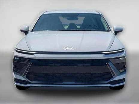 Hyundai Sonata SE FWD 2026 — side view