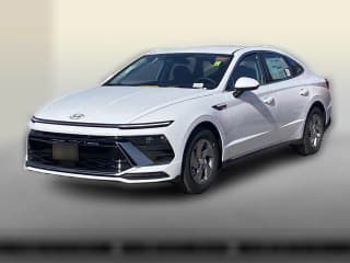 Hyundai Sonata SE FWD