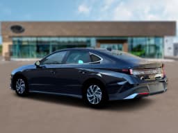 Hyundai Sonata Hybrid Blue FWD 2026 — side view