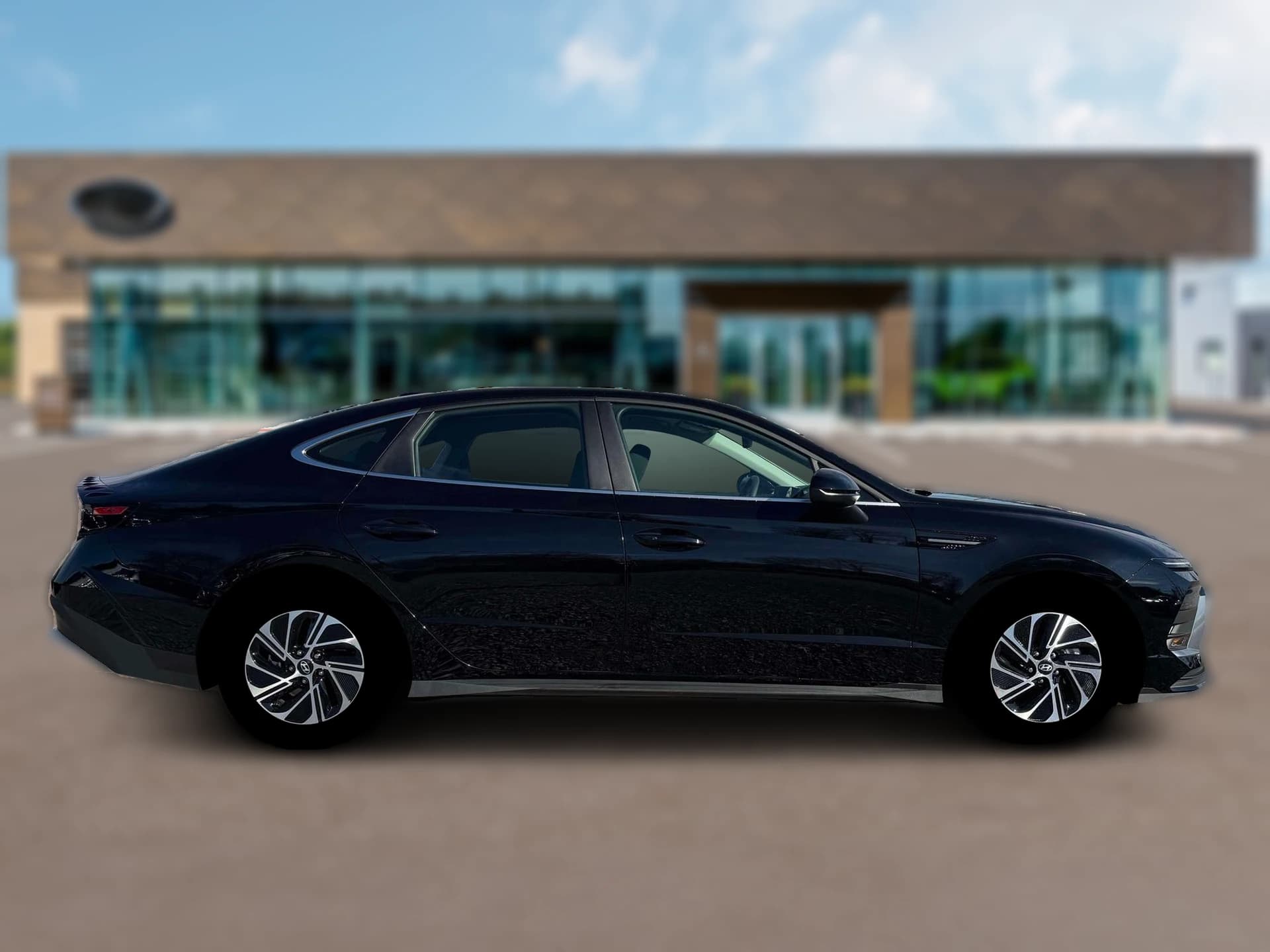 Hyundai Sonata Hybrid Blue FWD 2026 — side view