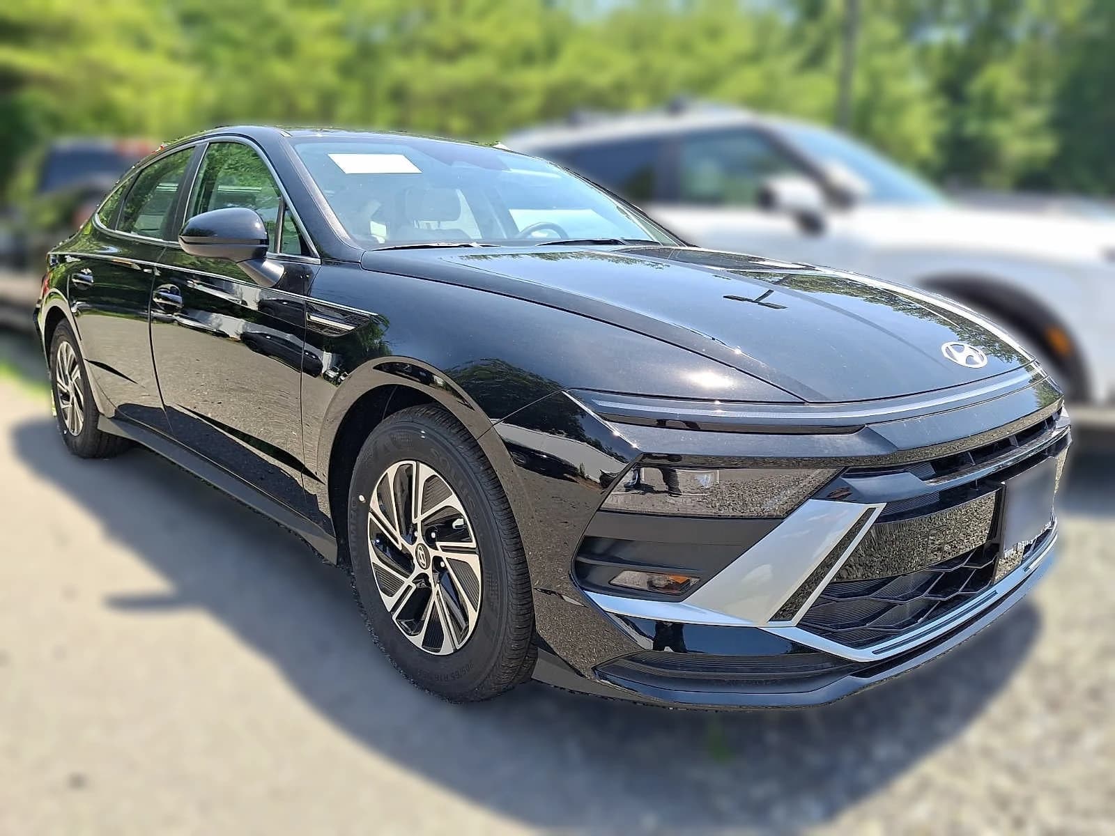 Hyundai Sonata Hybrid Blue FWD 2026 — side view