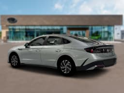Hyundai Sonata Hybrid Blue FWD 2026 — side view