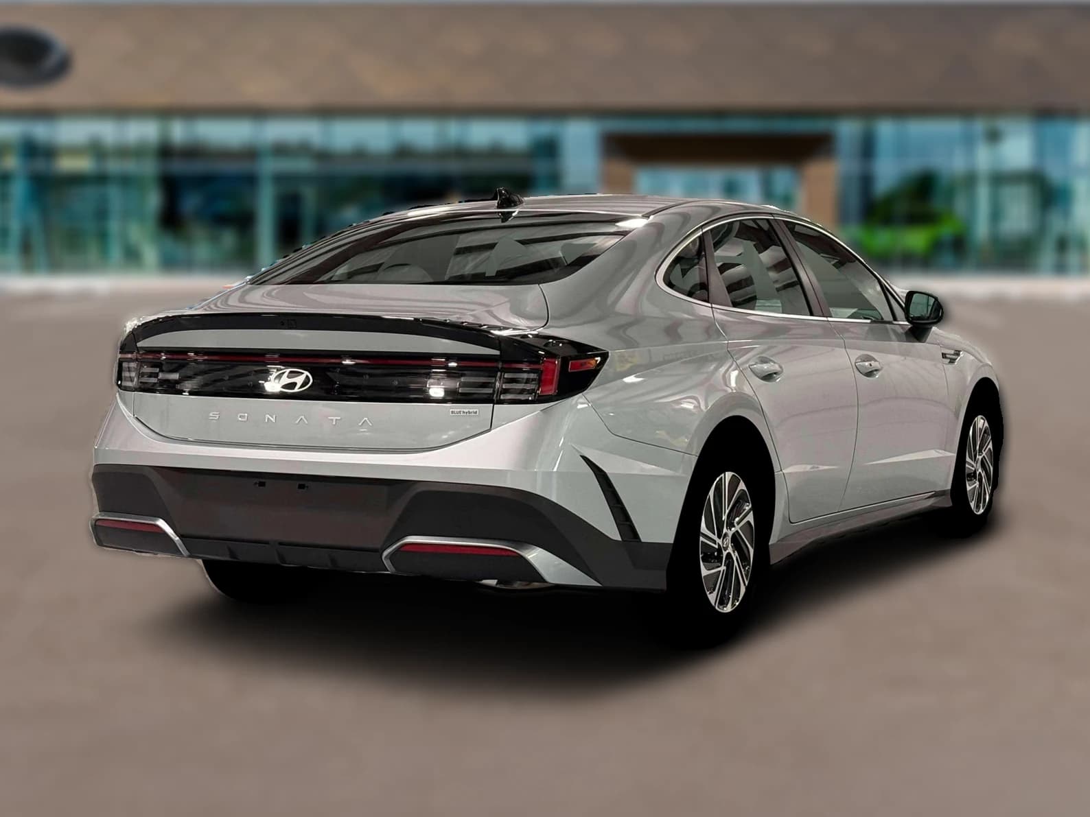 Hyundai Sonata Hybrid Blue FWD 2026 — side view