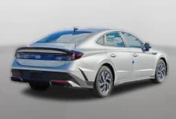 Hyundai Sonata Hybrid Blue FWD 2027 — side view