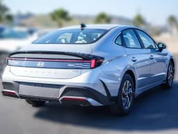 Hyundai Sonata Hybrid Blue FWD 2026 — side view