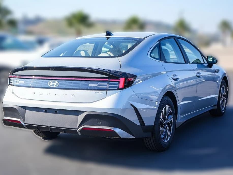 Hyundai Sonata Hybrid Blue FWD 2026 — side view