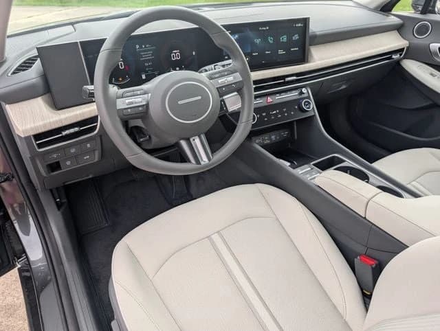 Hyundai Sonata Hybrid SEL FWD 2026 — side view