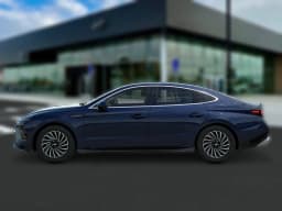 Hyundai Sonata Hybrid Limited FWD 2026 — side view