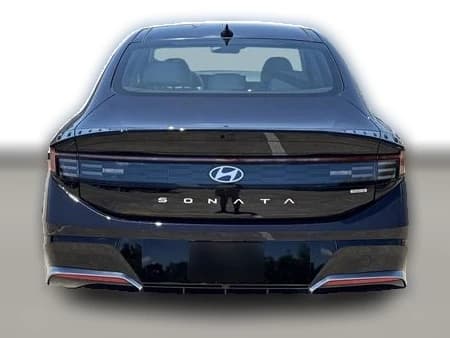 Hyundai Sonata Hybrid Limited FWD 2025 — side view