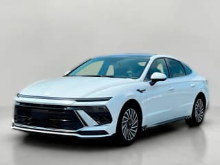Hyundai Sonata Hybrid Limited FWD