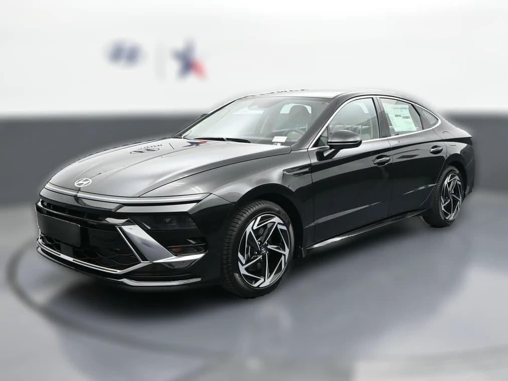 Hyundai Sonata SEL Sport FWD 2026 — side view