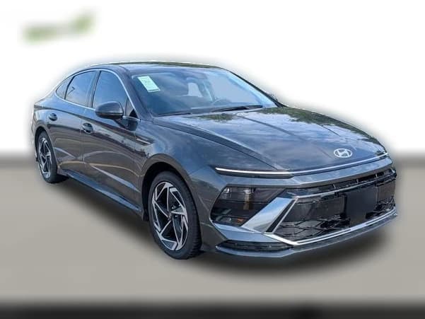 Hyundai Sonata SEL Sport FWD 2026 — side view
