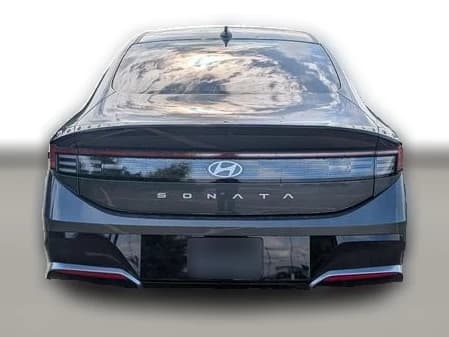Hyundai Sonata SEL Sport FWD 2026 — side view