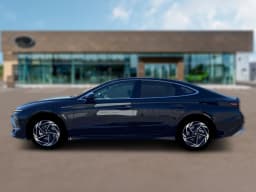 Hyundai Sonata SEL Sport FWD 2026 — side view