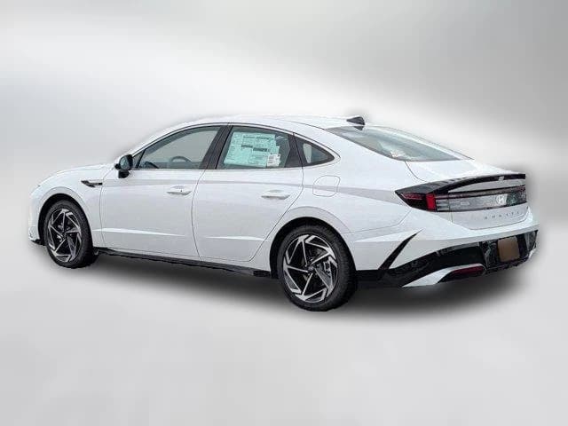 Hyundai Sonata SEL Sport AWD 2026 — side view