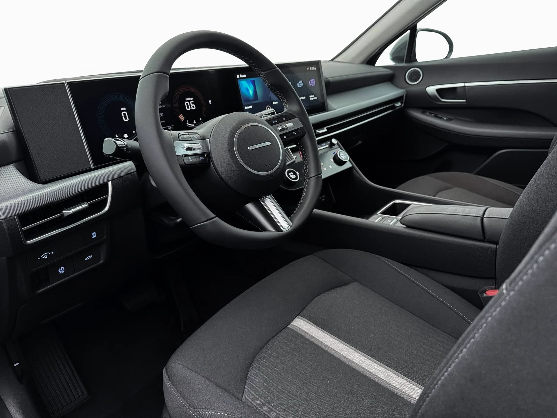 Hyundai Sonata SEL Sport FWD 2026 — side view