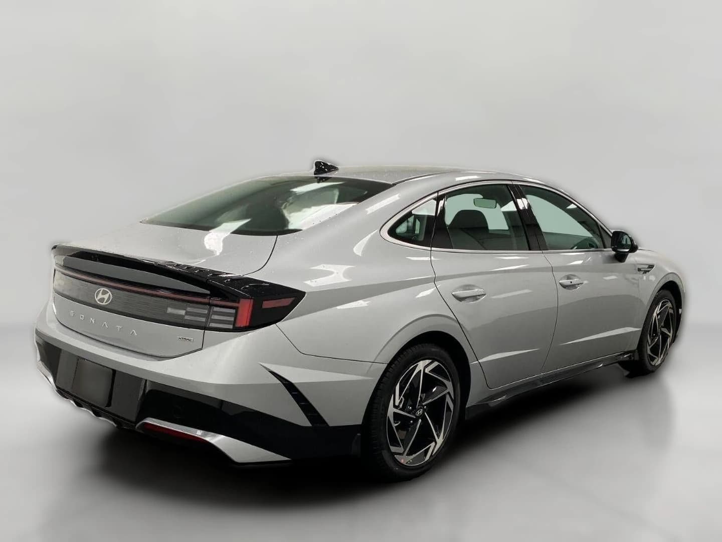 Hyundai Sonata SEL Sport AWD 2026 — side view