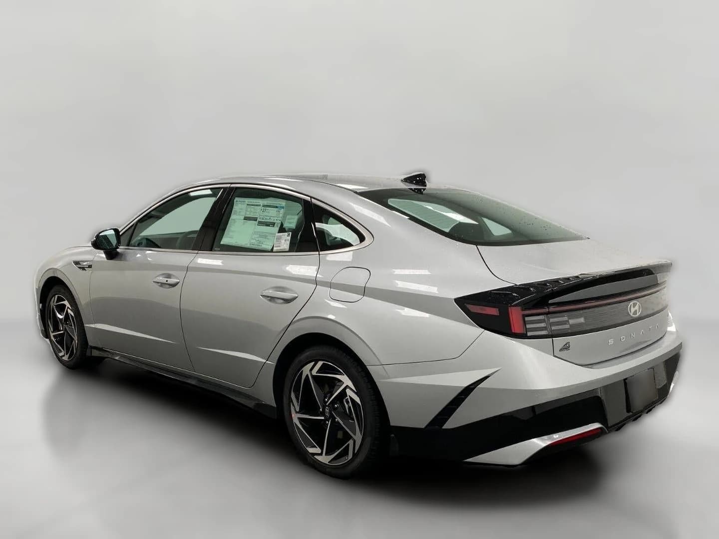 Hyundai Sonata SEL Sport AWD 2026 — side view