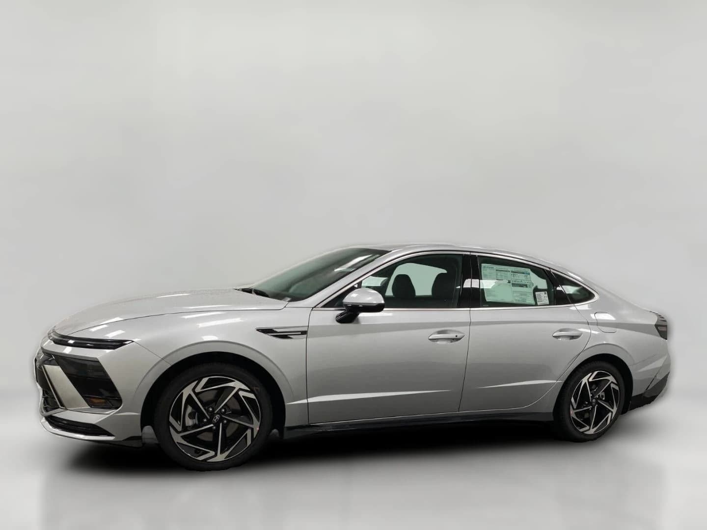 Hyundai Sonata SEL Sport AWD 2026 — side view