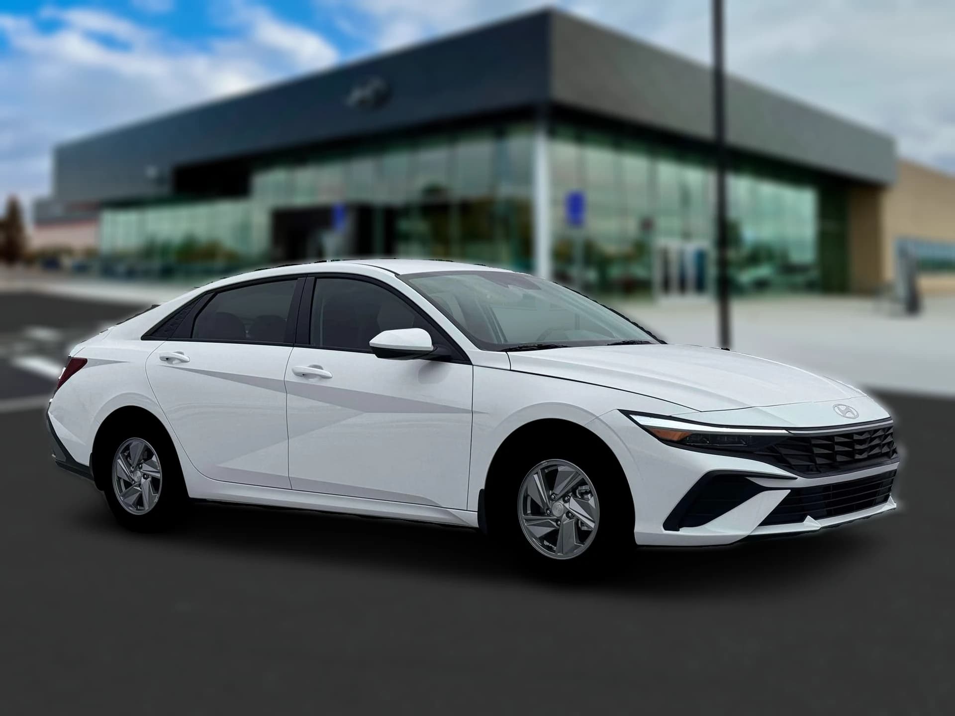 Hyundai Elantra SE Sedan 2026 — side view