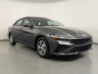 Hyundai Elantra SE IVT
