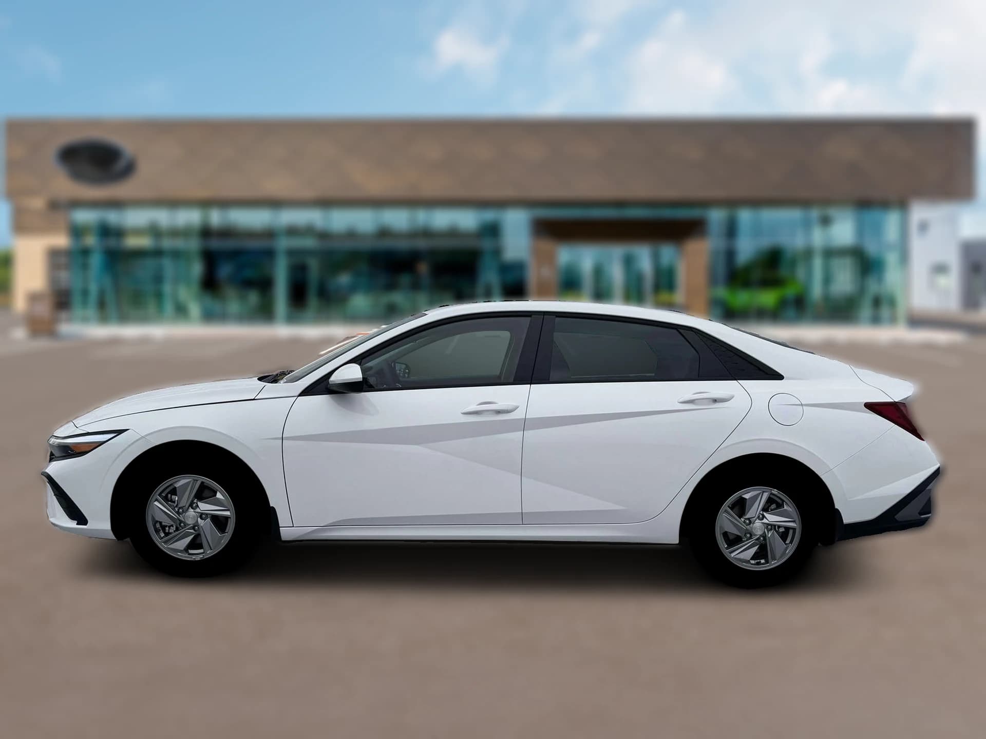 Hyundai Elantra SE Sedan 2026 — side view