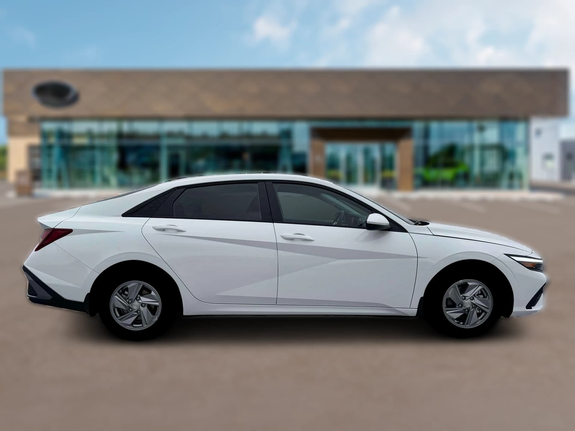Hyundai Elantra SE Sedan 2026 — side view
