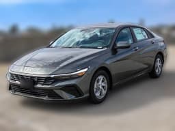 Hyundai Elantra SE Sedan 2026 — side view