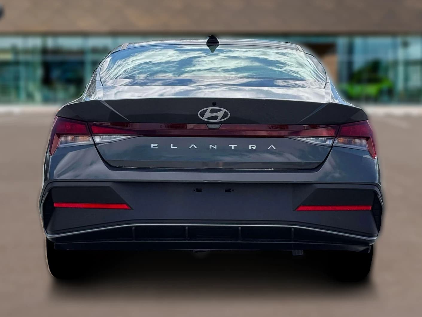 Hyundai Elantra SE Sedan 2026 — side view