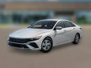 Hyundai Elantra SE Sedan