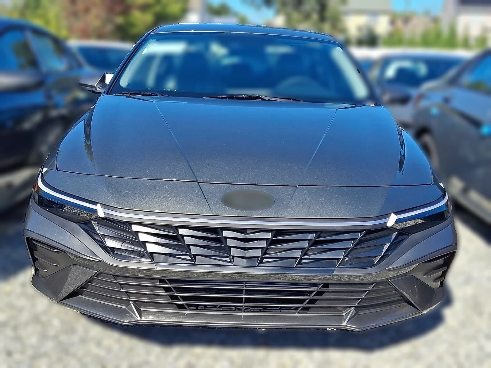 Hyundai Elantra SE Sedan 2026 — side view