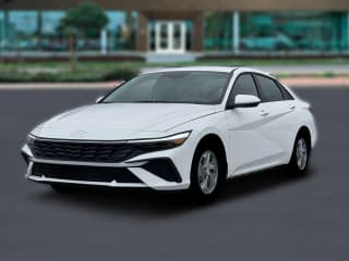 Hyundai Elantra SE Sedan