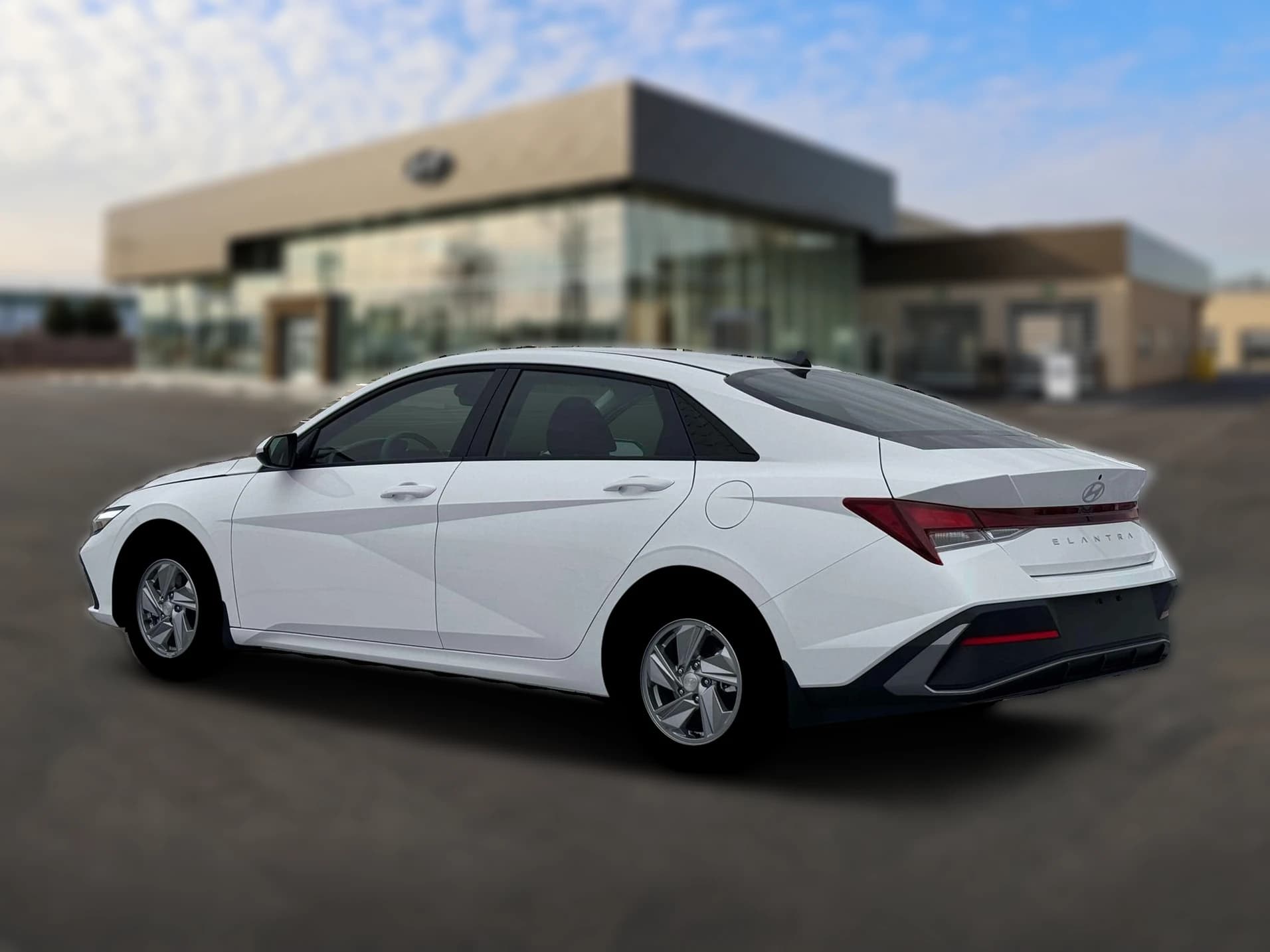 Hyundai Elantra SE Sedan 2026 — side view