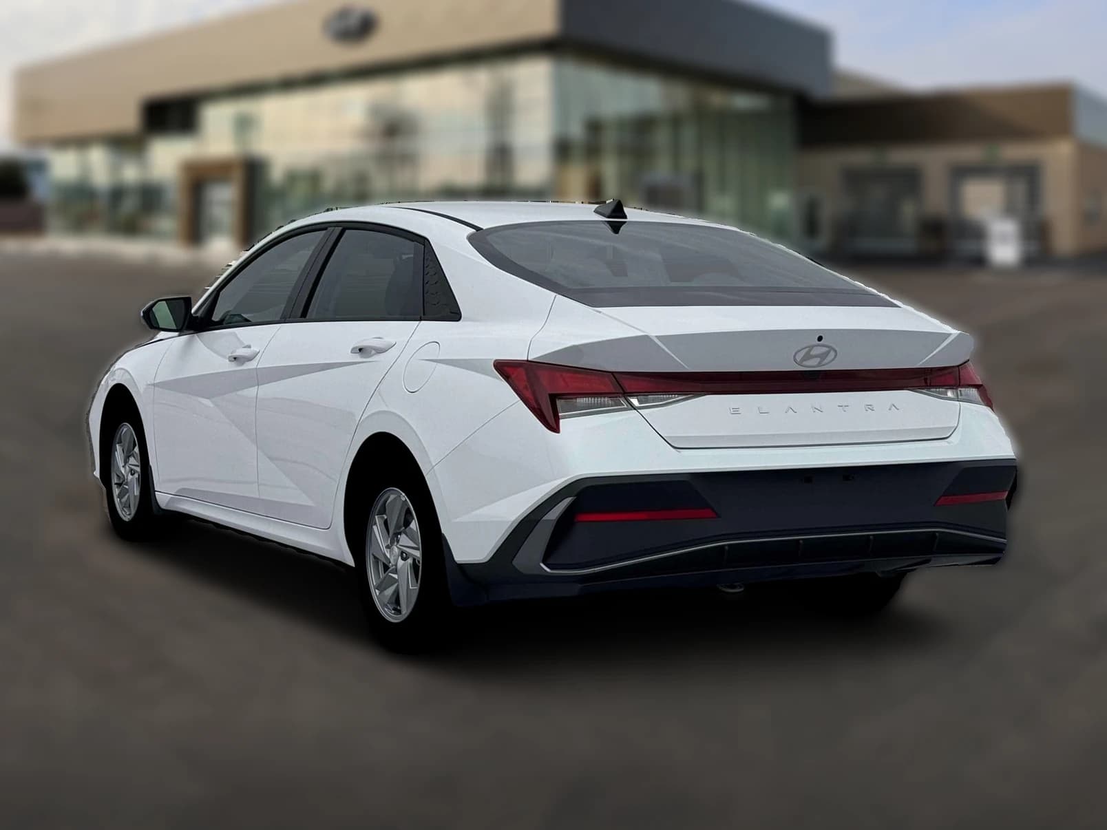 Hyundai Elantra SE Sedan 2026 — side view
