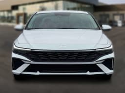 Hyundai Elantra SE Sedan 2026 — side view