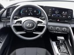 Hyundai Elantra SE Sedan 2026 — side view