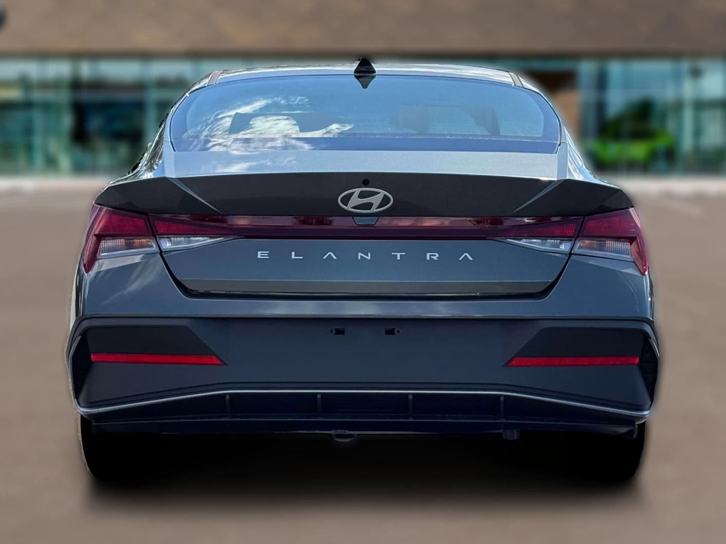 Hyundai Elantra SE IVT 2026 — side view