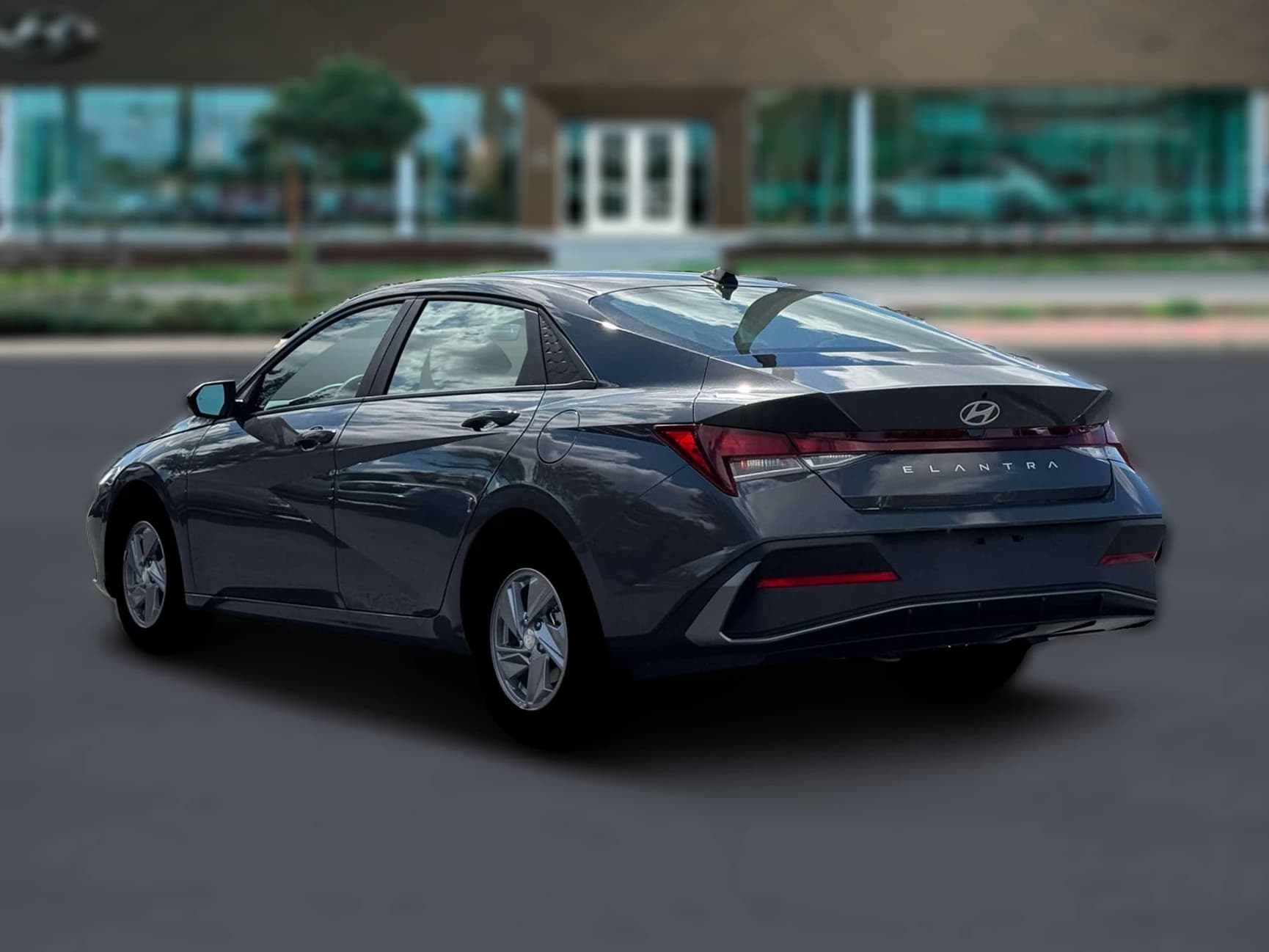 Hyundai Elantra SE Sedan 2026 — side view