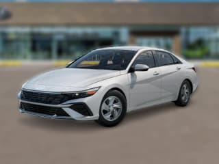 Hyundai Elantra SE Sedan