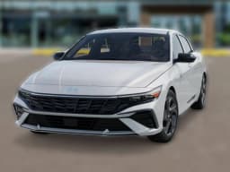 Hyundai Elantra SEL Sport IVT 2026 — side view