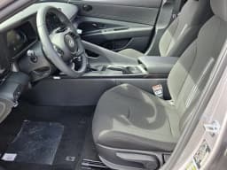Hyundai Elantra SEL Sport IVT 2026 — side view