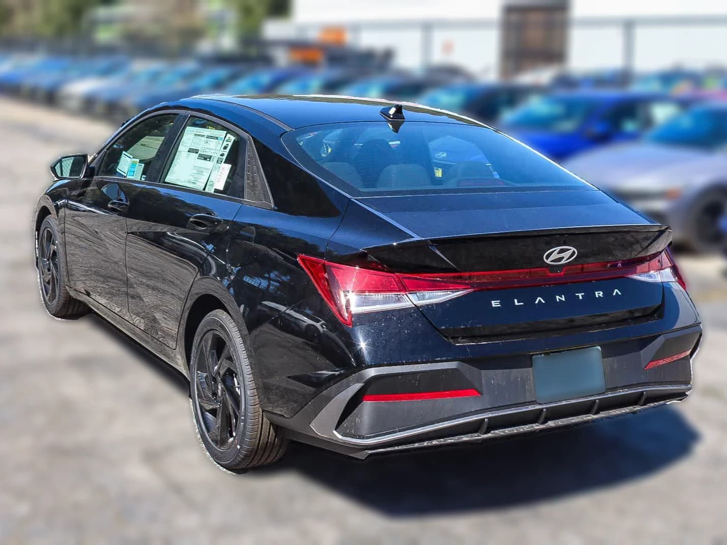 Hyundai Elantra SEL Sport IVT 2026 — side view