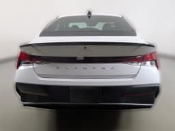 Hyundai Elantra SEL Sport IVT 2026 — side view