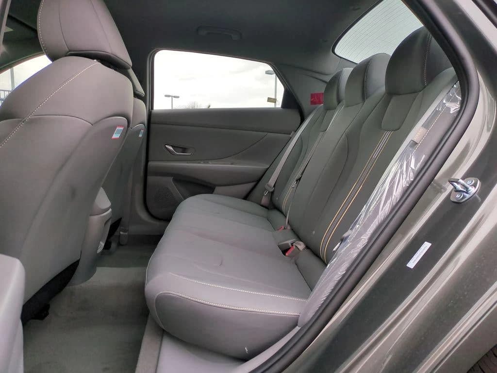 Hyundai Elantra SEL Sport Sedan 2026 — side view
