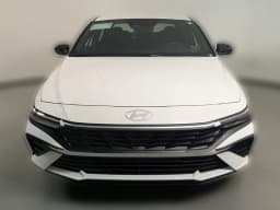 Hyundai Elantra SEL Sport IVT 2026 — side view